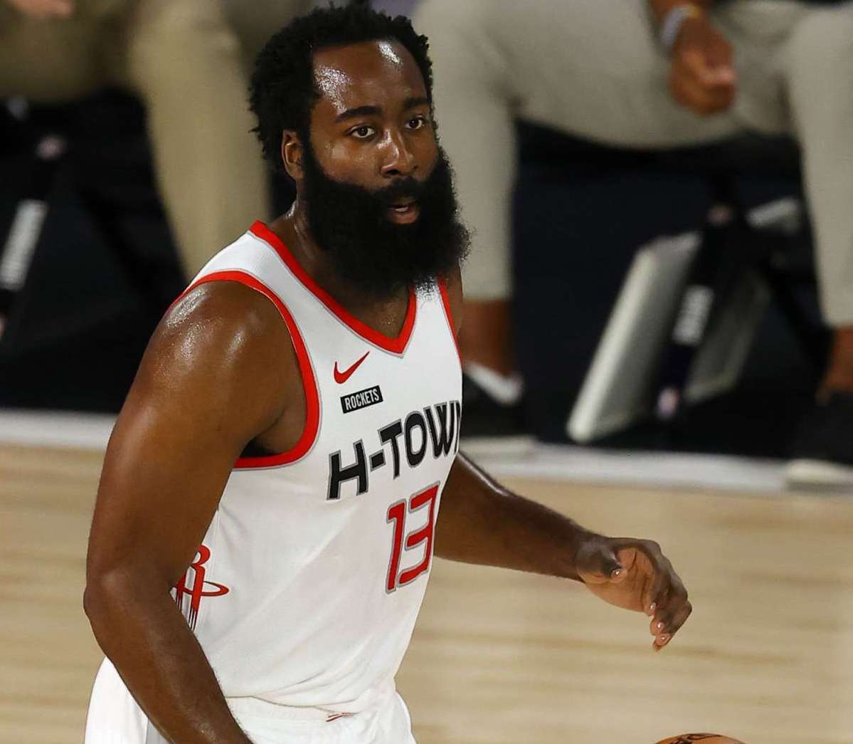 而像乔科维 而像乔科维