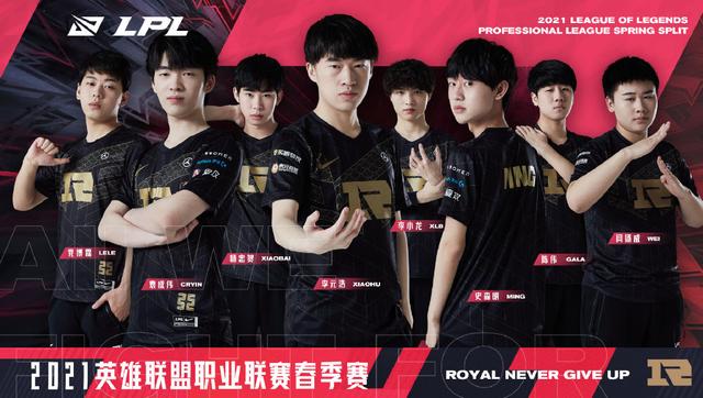 整个球队策 整个球队策